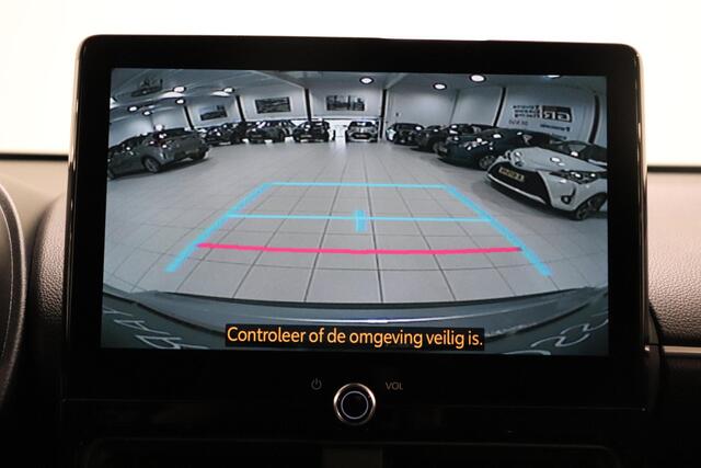 Toyota YARIS Cross 1.5 Hybrid 115 Dynamic, ¤1000,- Inruilpremie, Comfort Pack, BSM, Apple Carplay & Android Auto, Parkeersensoren voor & Achter, Stuur & Stoel verwarming