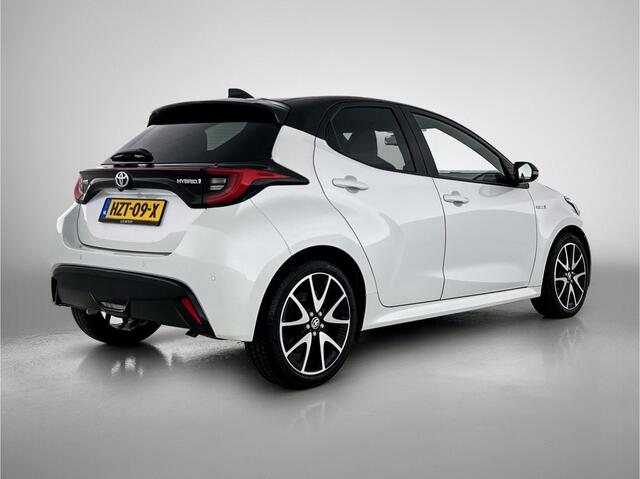 Toyota YARIS 1.5 Hybrid Executive | JBL | PDC | Luxe uitvoering |