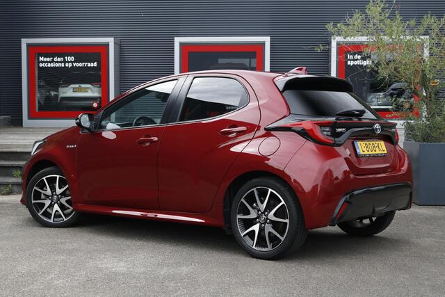 Toyota YARIS 1.5 Hybrid Executive Premium NL HUD JBL