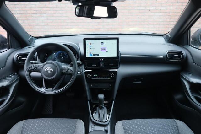 Toyota YARIS Cross 1.5 Hybrid 130pk CVT Teamplayer | App Connect | Climate | Adaptive Cruise | Full LED | Camera | Keyless | Blind Spot | Stoelverwarming