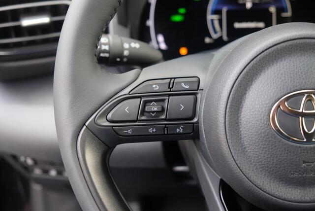 Toyota YARIS Cross 1.5 Hybrid 130pk CVT Teamplayer | App Connect | Climate | Adaptive Cruise | Full LED | Camera | Keyless | Blind Spot | Stoelverwarming
