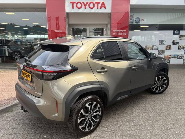 Toyota YARIS 1.5 Hybrid Dynamic | Trekhaak | NL auto | All-season banden