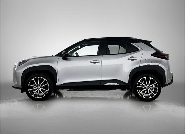 Toyota YARIS Cross 1.5 Hybrid 130 GR Sport | Blindspot | Stoelverwarming + Stuurverwarming | Navigatie |