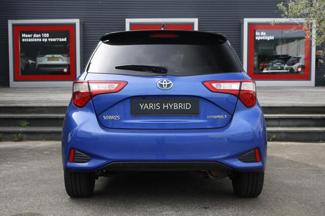 Toyota YARIS 1.5 Hybrid Bi-Tone Plus
