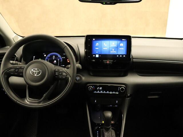 Toyota YARIS 1.5 Hybrid Dynamic ComfortPack DIRECT UITVOORRAAD LEVERBAAR - ADAPTIEVE CRUISE CONTROL - DODEHOEKDETECTIE - APPLE CARPLAY/ANDROID AUTO - CAMERA - CLIMATE CONTROL - KEYLESS ENTRY/START - EXTRA GETINT GLAS - NAVIGATIE - STOELVERWARMING VOORZIJDE - STUURVERW