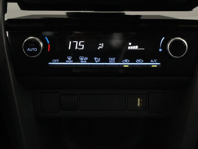 Toyota YARIS Cross 1.5 Hybrid Dynamic | Adaptive Cruise Control | Apple Carplay & Android Auto | Keyless Entry & Start |