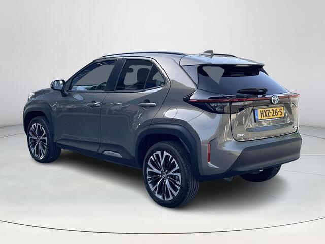 Toyota YARIS Cross 1.5 Hybrid Dynamic Ultimate 4X4 **PARKEERSENSOREN/ STOELVERWARMING/ NAVIGATIE**