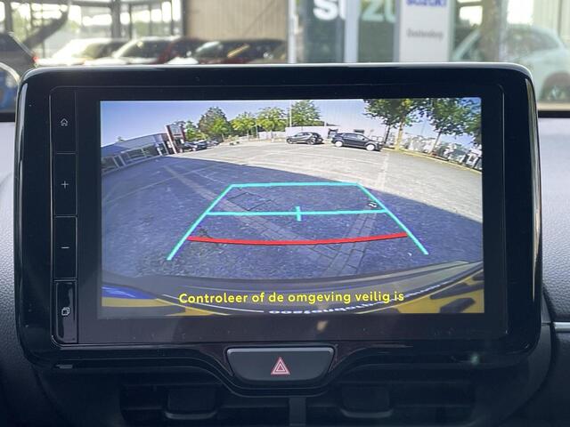 Toyota YARIS Cross 1.5 Hybrid Dynamic Ultimate 4X4 **PARKEERSENSOREN/ STOELVERWARMING/ NAVIGATIE**