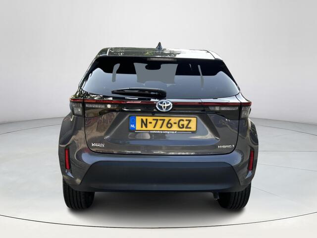 Toyota YARIS Cross 1.5 Hybrid First Edition |