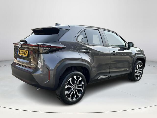 Toyota YARIS Cross 1.5 Hybrid First Edition |