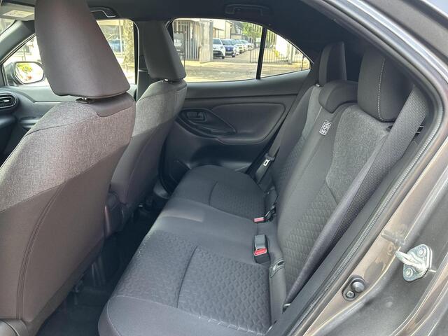 Toyota YARIS Cross 1.5 Hybrid First Edition |