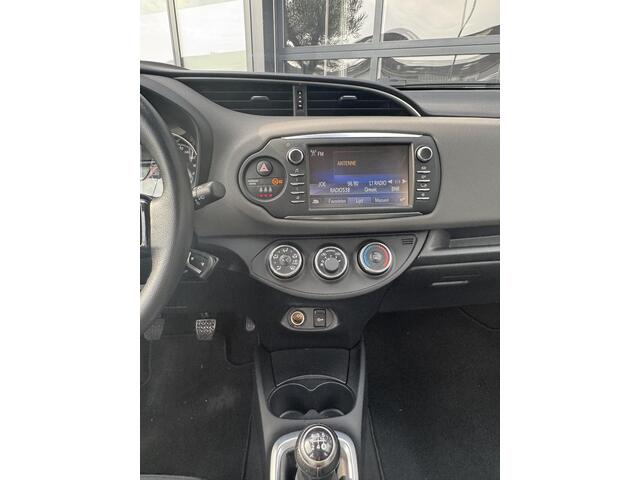 Toyota YARIS 1.0 VVT-i Aspiration