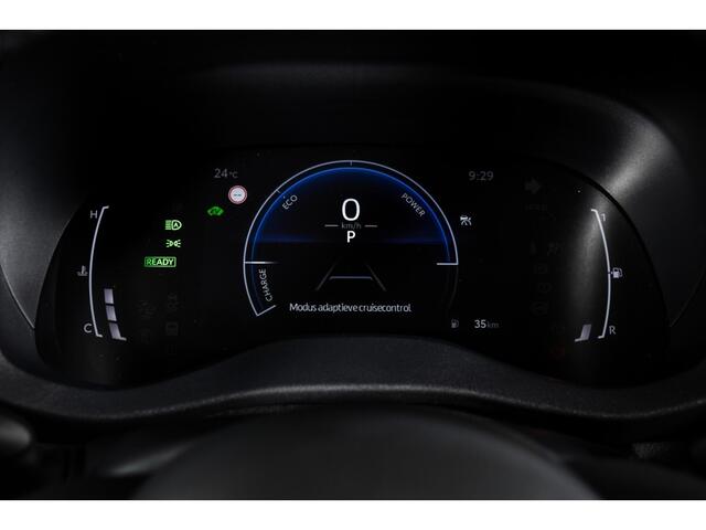 Toyota YARIS Cross 1.5 Hybrid 115 First Edition (Nieuw model) | Dig.Cockpit | Adapt.Cruise | Stoelverwarming | Camera | PDC | App.Connect | Auto.Airco | LM 17" | 8010