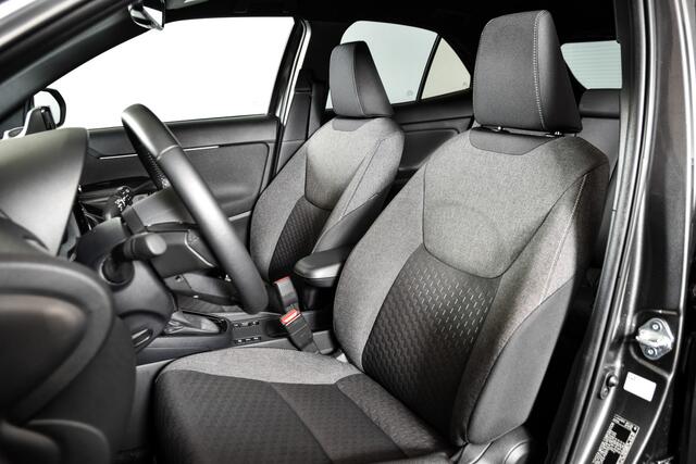 Toyota YARIS Cross 1.5 Hybrid 115 First Edition (Nieuw model) | Dig.Cockpit | Adapt.Cruise | Stoelverwarming | Camera | PDC | App.Connect | Auto.Airco | LM 17" | 8010