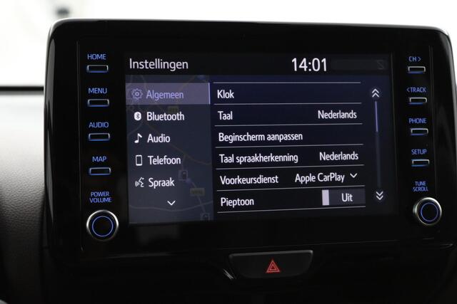 Toyota YARIS Cross 1.5 Hybrid Adventure | Stuur- stoel en voorruitverwarming | 360 graden camera | Electrische achterklep |