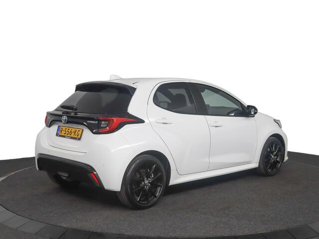 Toyota YARIS 1.5 Hybrid Executive | Stoelverwarming | ACC | Climate control |