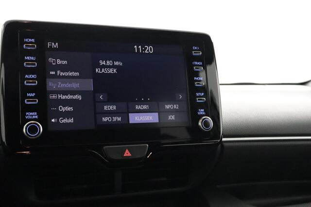 Toyota YARIS 1.5 Hybrid Executive | Trekhaak | Parkeersensoren | Apple Carplay/Android Auto | Stoelverwarming |