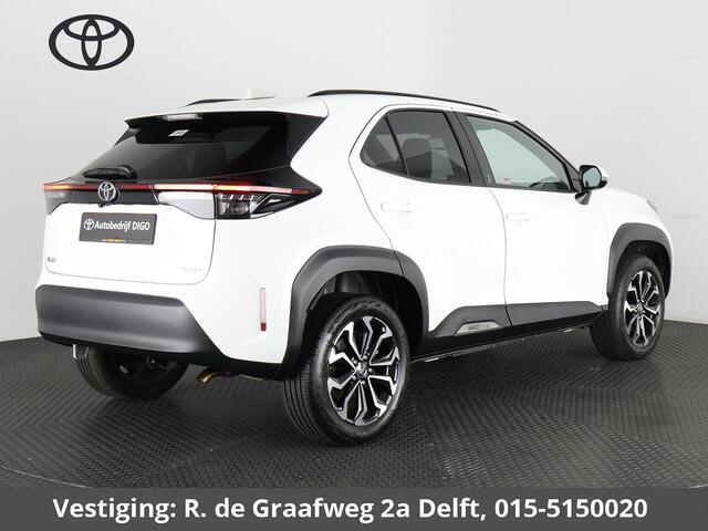 Toyota YARIS Cross 1.5 Hybrid 130 Dynamic Luxury | Stuur- & Stoelverwarming | Apple Carplay & AndroidAUTO | Navigatie |