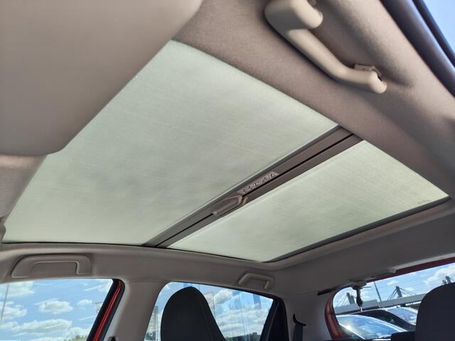 Toyota YARIS 1.5 Hybrid Dynamic | Pano | Trekhaak | Navi | Cruise Control