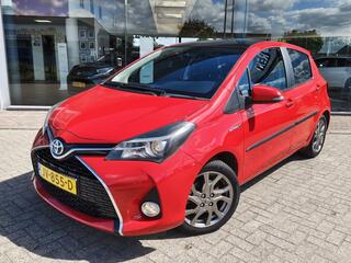 toyota-yaris-1.5-hybrid-dynamic--p