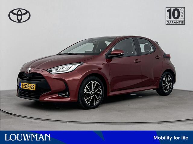 Toyota YARIS 1.5 VVT-i Dynamic | Apple Carplay/Android Auto | Metaallak | Lichtmetalen Velgen | Airco | Adaptieve Cruise Control |