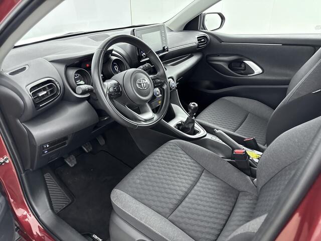Toyota YARIS 1.5 VVT-i Dynamic | Apple Carplay/Android Auto | Metaallak | Lichtmetalen Velgen | Airco | Adaptieve Cruise Control |