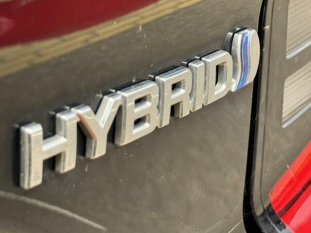 Toyota YARIS 1.5 Hybrid Dynamic Head up, Navi