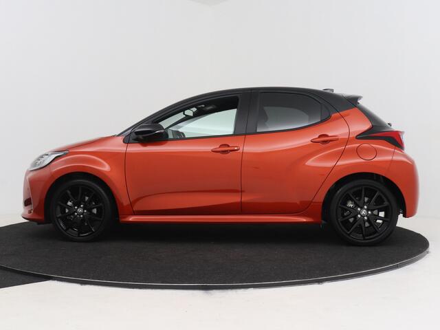 Toyota YARIS 1.5 Hybrid Executive | Afneembare trekhaak | 17'' LM velgen | Stoelverwarming | Full map navigatie |