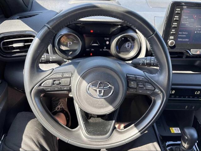 Toyota YARIS 1.5 Hybrid Launch Edition Head up display | Adaptive Cruise Control | Apple Carplay | Half Leder | Verwacht |