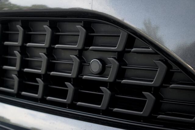 Toyota YARIS 1.5 Hybride Dynamic | Stoel+Stuurverwarming | Camera+PDC V/A