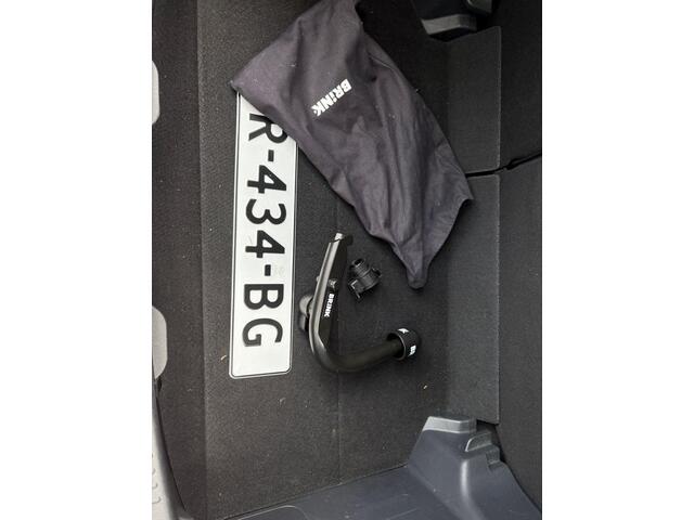 Toyota YARIS 1.5 Hybrid Dynamic Trekhaak