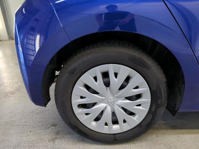 Toyota YARIS 1.5 Hybrid Active, 1e Eig! Camera! Carplay! VERWACHT!