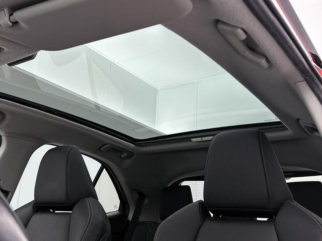 Toyota YARIS Cross 1.5 Hybrid Executive | Panoramadak | Half leder | Premium uitgevoerd |