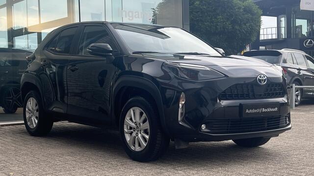 Toyota YARIS 1.5 Hybrid Dynamic | Navi | Camera | Cruise