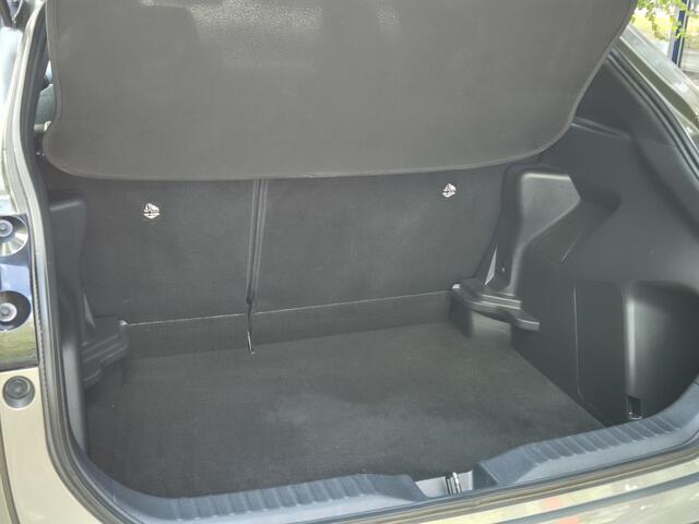 Toyota YARIS Cross 1.5 Hybrid Active | Navigatie | Climate Control | Parkeercamera | LM Velgen | Cruise Control