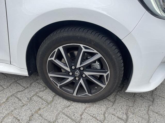 Toyota YARIS 1.5 Hybrid Dynamic