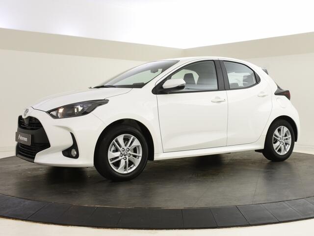 Toyota YARIS 1.5 Hybrid 115 Active | Facelitft | Trekhaak | LM Velgen | Carpl