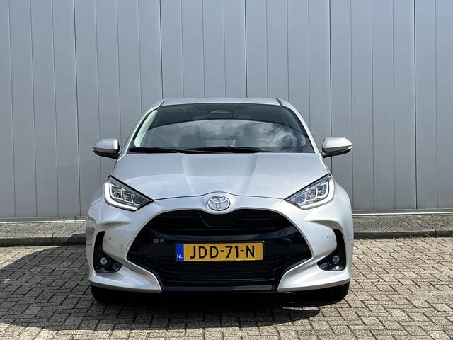 Toyota YARIS 1.5 Hybrid 115 Dynamic Comfort Pack PDC Stoelverwarming stuurverwarming Dodehoek detectie