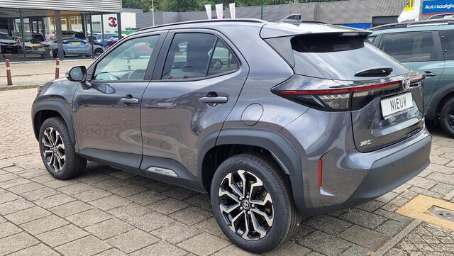Toyota YARIS Cross 1.5 Hybrid 130 Dynamic incl Toyota Safety Sense Pack !!
