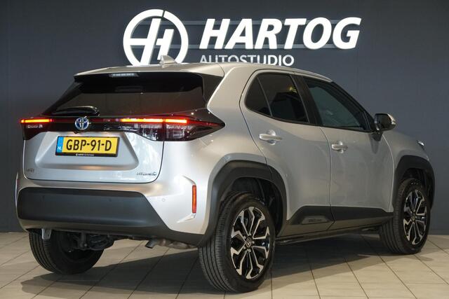 Toyota YARIS Cross 1.5 Hybrid Dynamic + Comfort Pack / TOYOTA GARANTIE / DODEHOEK / STUURVERWARMING
