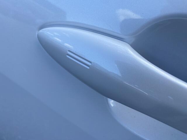 Toyota YARIS 1.5 Hybrid 130 Launch Edition