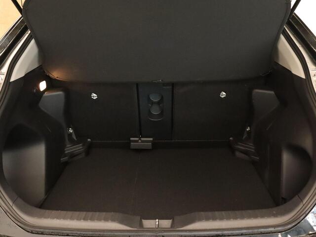 Toyota YARIS Cross 1.5 Hybrid 130 Executive - ORIGINEEL NEDERLANDSE AUTO - PARKEERSENSOREN VOOR EN ACHTER - STOELVERWARMING - ADAPTIVE CRUISE CONTROL - NAVIGATIE - APPLE CARPLAY/ANDROID AUTO - KEYLESS ENTRY & START