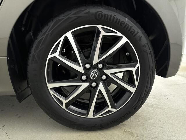 Toyota YARIS 1.5 VVT-i Dynamic | Airconditioning | Grootlichtassistent | LM Velgen | Achteruitrijcamera |