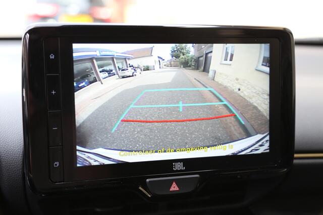 Toyota YARIS Cross 1.5 Hybrid Adventure Bi-Tone Navi JBL LED Camera ACC