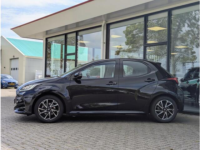 Toyota YARIS 1.5 Hybrid Dynamic | Afn. trekhaak | Camera | All-season | Adap. Cruise | Keyless | DAB