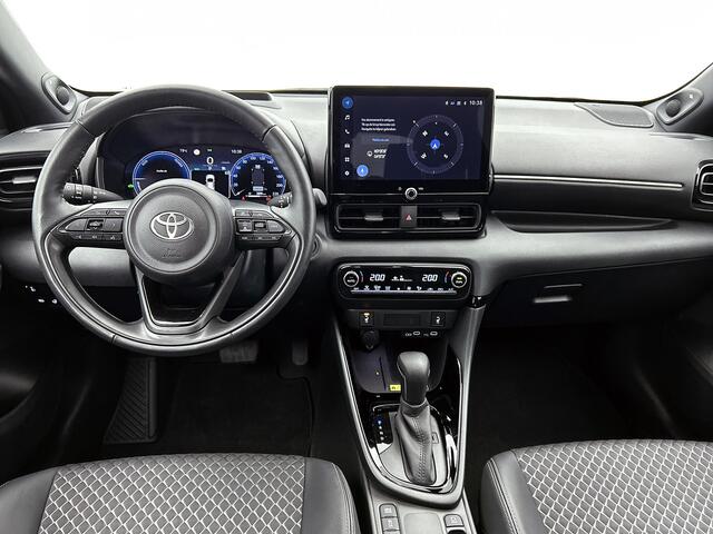 Toyota YARIS 1.5 Hybrid 130 Executive | JBL | Lederen bekleding | Stoel en Stuurverwarming |