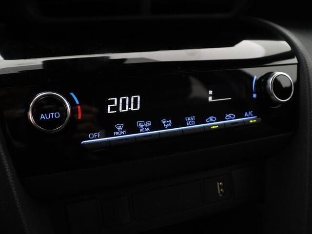 Toyota YARIS Cross 1.5 Hybrid Dynamic Limited | Navi | Lichtmetalen Velgen | Metaalkleur |