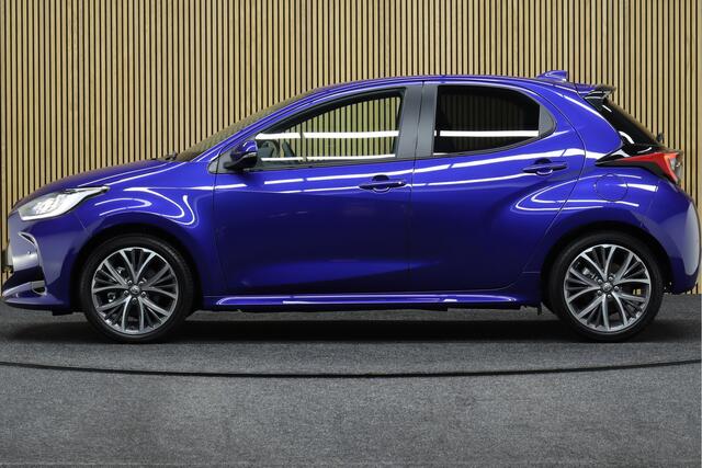 Toyota YARIS 1.5 Hybrid 130 Executive | Head-up Display | Adaptive-cruise | Apple Carplay & Android Auto | JBL Audio | Navigatie | Leder | Camera | Clima | Keyless | Dodehoekdetectie