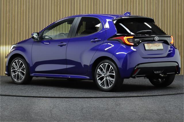 Toyota YARIS 1.5 Hybrid 130 Executive | Head-up Display | Adaptive-cruise | Apple Carplay & Android Auto | JBL Audio | Navigatie | Leder | Camera | Clima | Keyless | Dodehoekdetectie