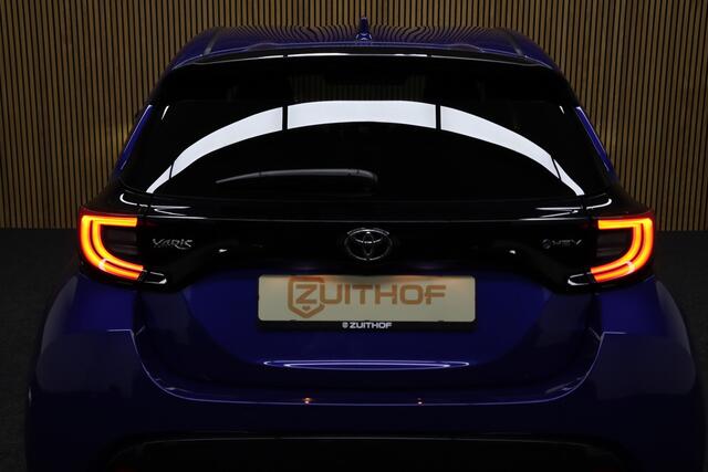 Toyota YARIS 1.5 Hybrid 130 Executive | Head-up Display | Adaptive-cruise | Apple Carplay & Android Auto | JBL Audio | Navigatie | Leder | Camera | Clima | Keyless | Dodehoekdetectie